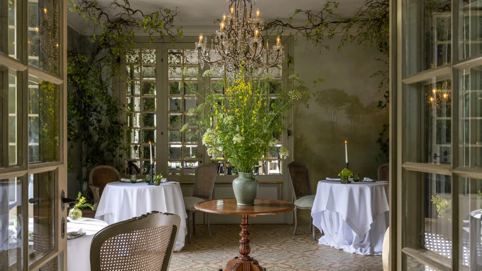 Dining at Borgo Santo Pietro